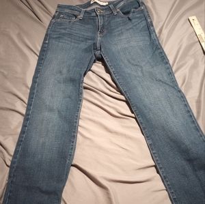 Women's jeans